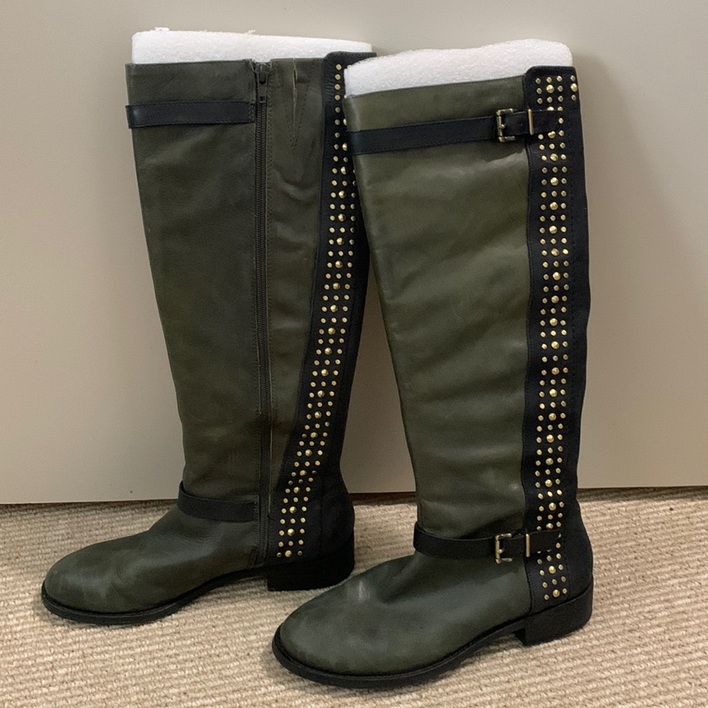 Jessica Simpson boots